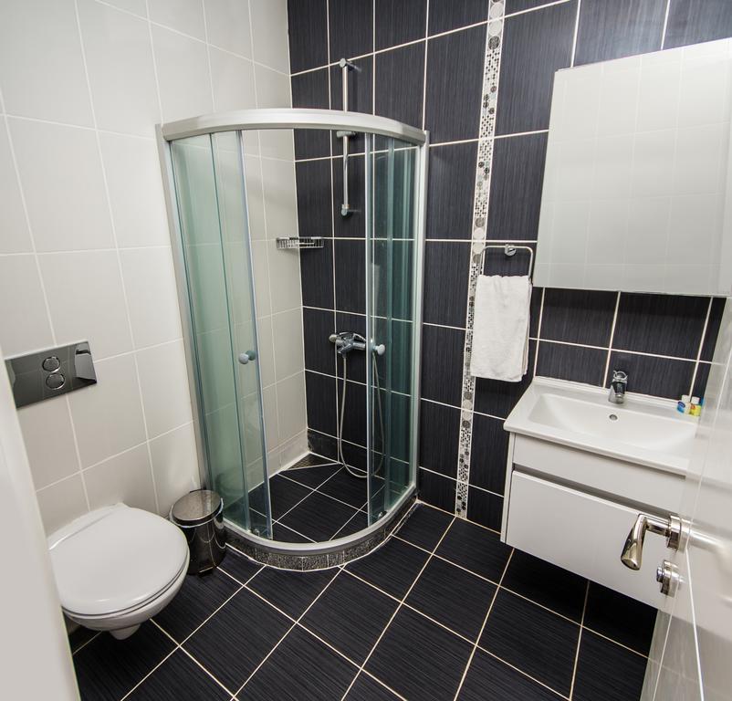 Dalyan Elit Apart Otel Cesme Exterior photo